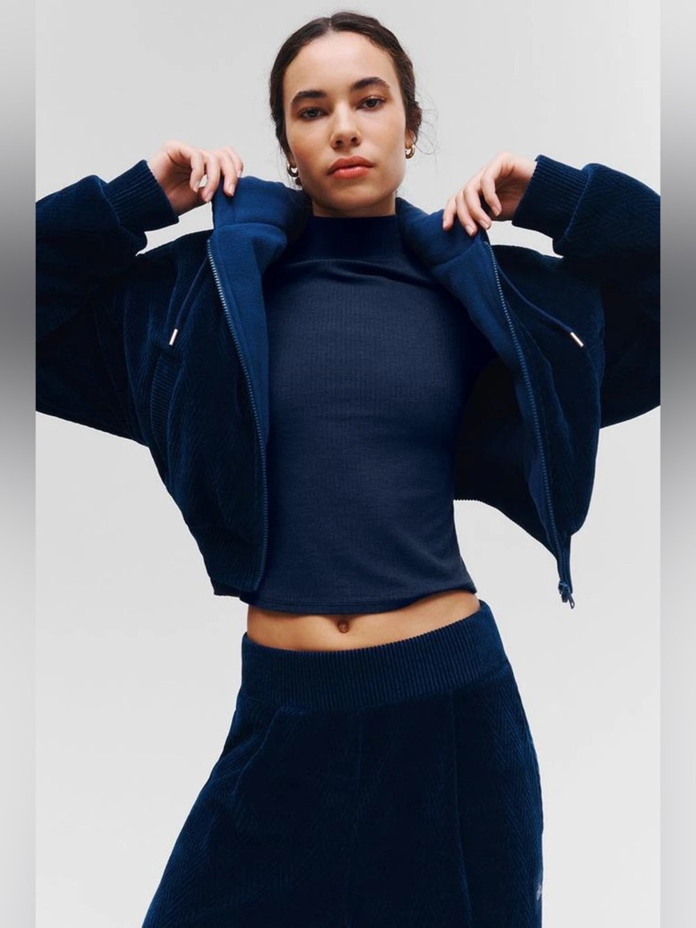 Alo Yoga Cozy Day Full Zip Jacket - Navy - Picture 5 of 8